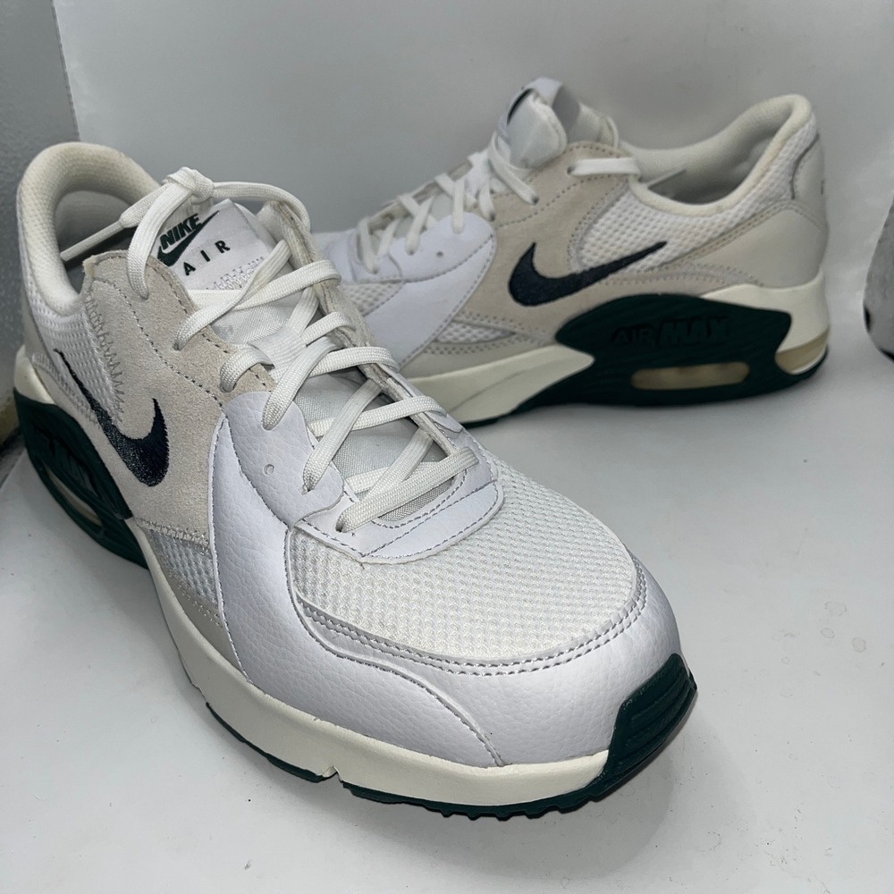 Nike Size 11 Air Max Excee White Green Sneakers Casual Sporty Streetwear